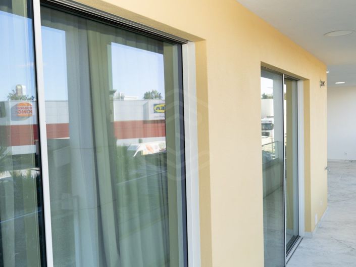 Image No.20-2 Bed Apartment for sale