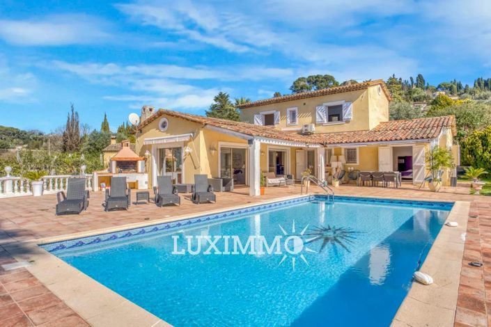 Image No.1-6 Bed House for sale