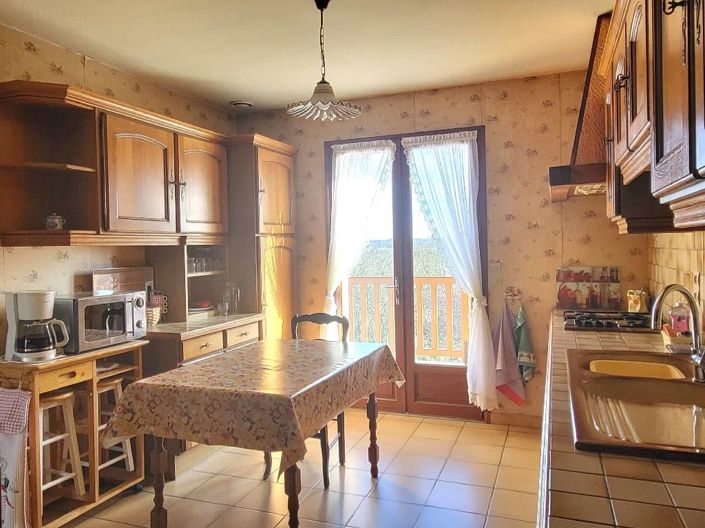 Image No.5-3 Bed House for sale