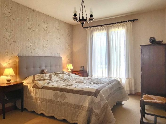 Image No.7-3 Bed House for sale