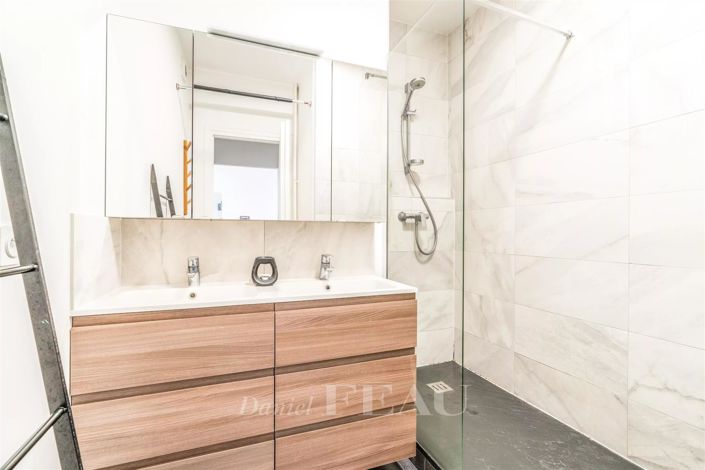 Image No.10-1 Bed Apartment for sale