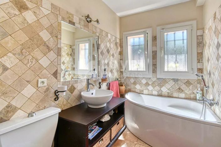 Image No.19-Maison de 4 chambres à vendre à Mougins