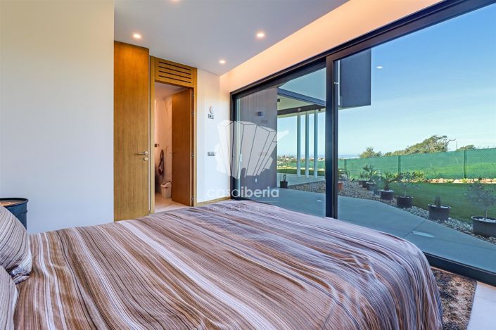 Image No.23-4 Bed House for sale