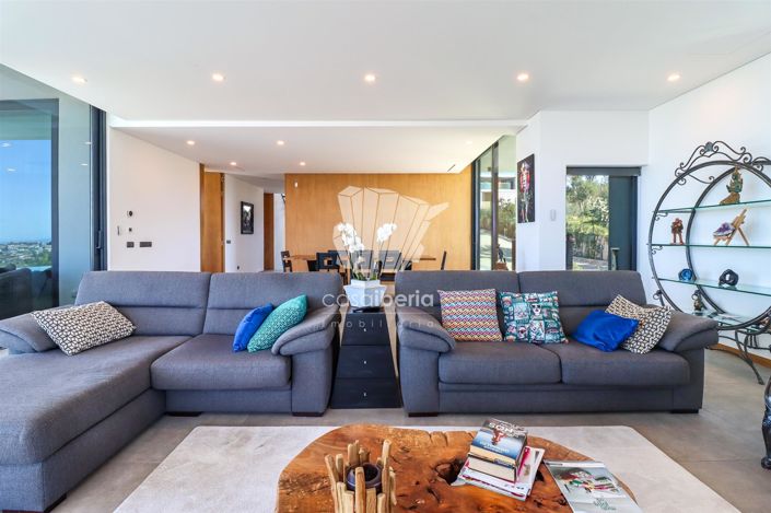 Image No.37-4 Bed House for sale