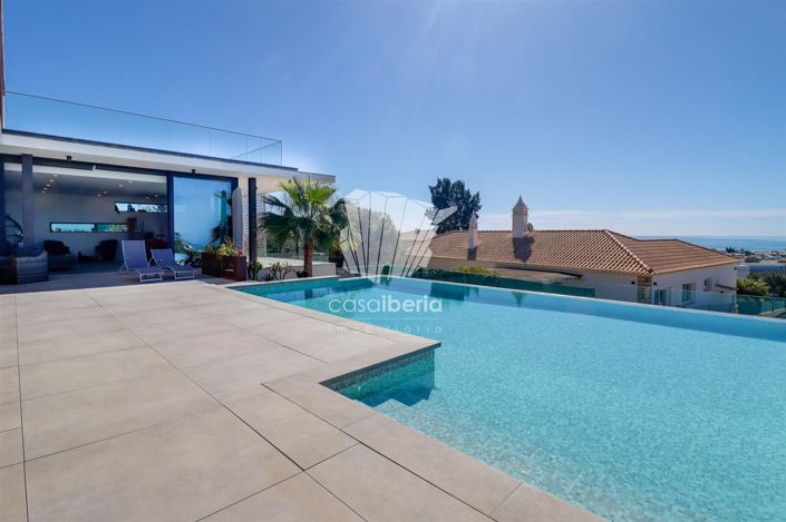 Image No.40-4 Bed House for sale