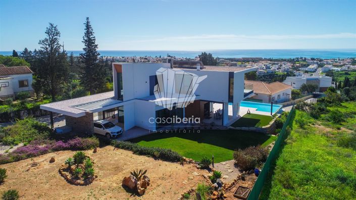 Image No.7-4 Bed House for sale