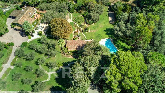 Image No.1-Propriété de 5 chambres à vendre à Mougins