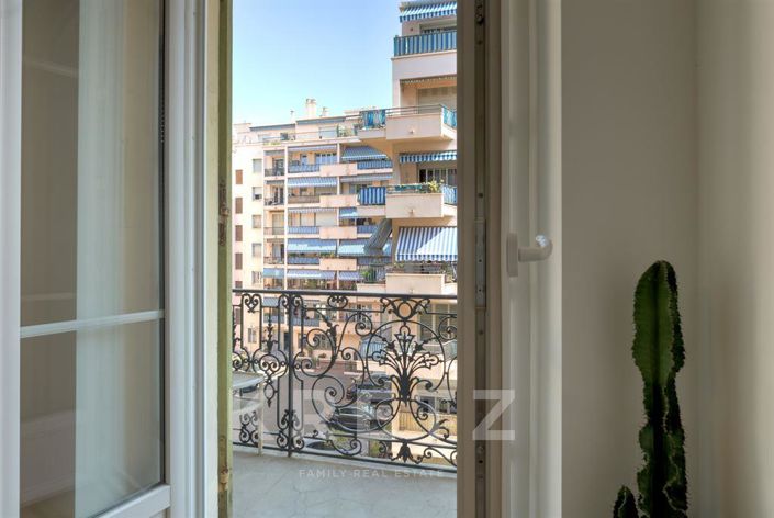 Image No.1-1 Bed Apartment for sale
