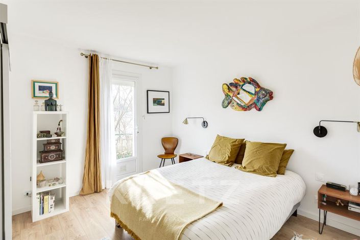 Image No.24-4 Bed House for sale