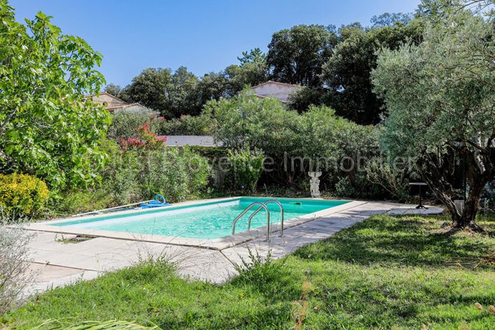 Image No.9-4 Bed House for sale