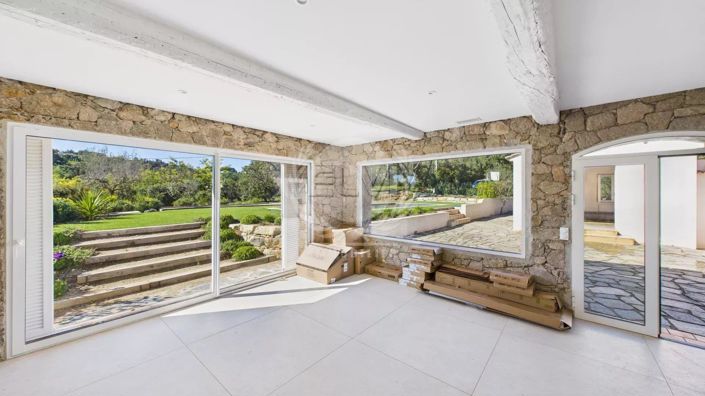 Image No.5-House for sale