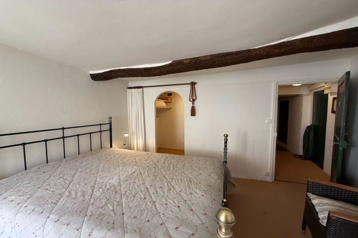 Image No.13-2 Bed House for sale