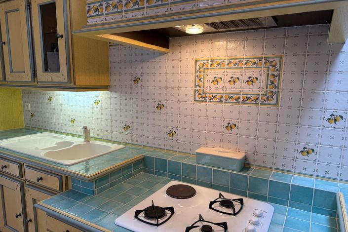 Image No.16-2 Bed House for sale