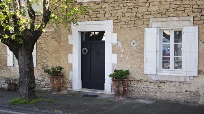 Image No.1-3 Bed House for sale