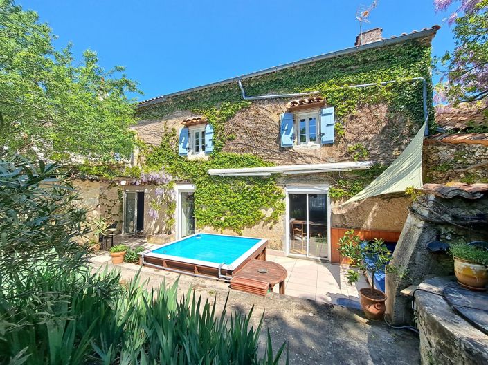 Image No.1-4 Bed House for sale