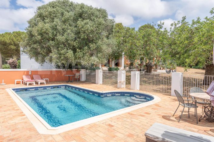 Image No.12-3 Bed House for sale