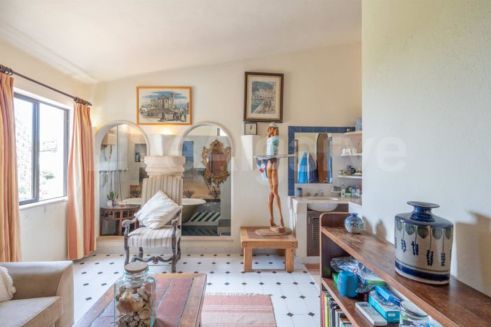 Image No.16-3 Bed House for sale