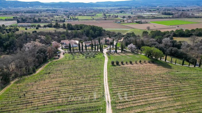 Image No.2-10 Bed House for sale