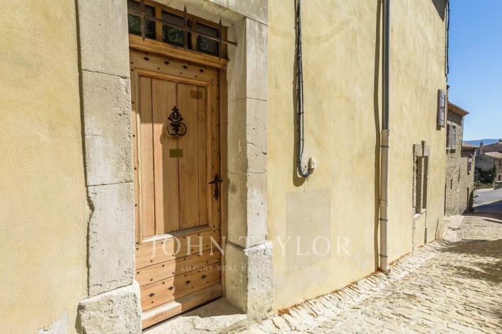 Image No.13-6 Bed House for sale