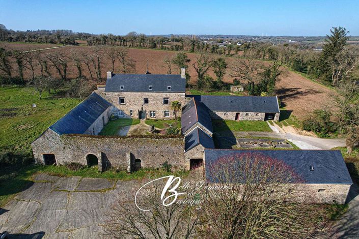 Image No.1-7 Bed Property for sale