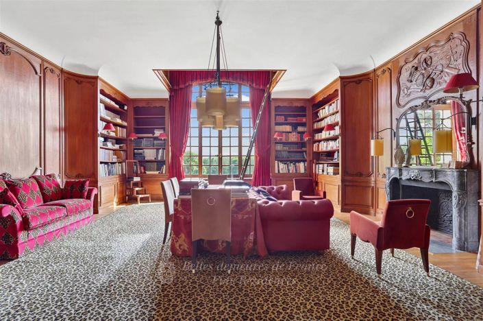 Image No.19-11 Bed House for sale