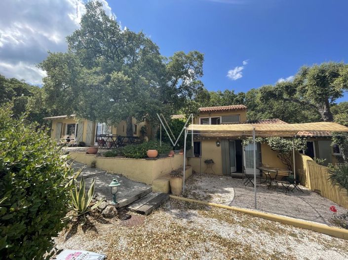 Image No.4-7 Bed House for sale