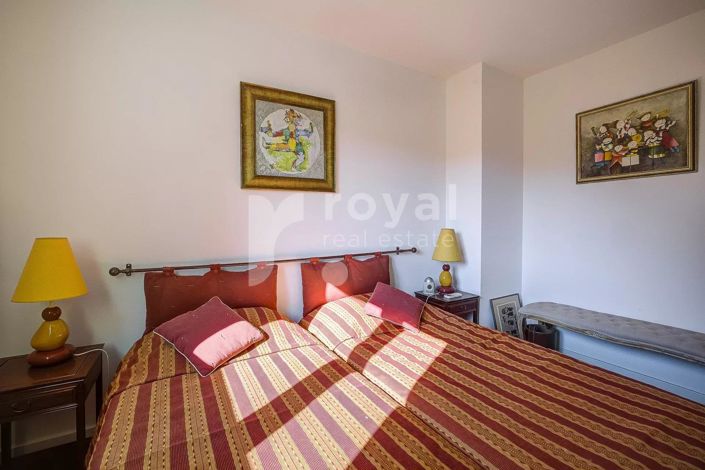 Image No.13-3 Bed House for sale