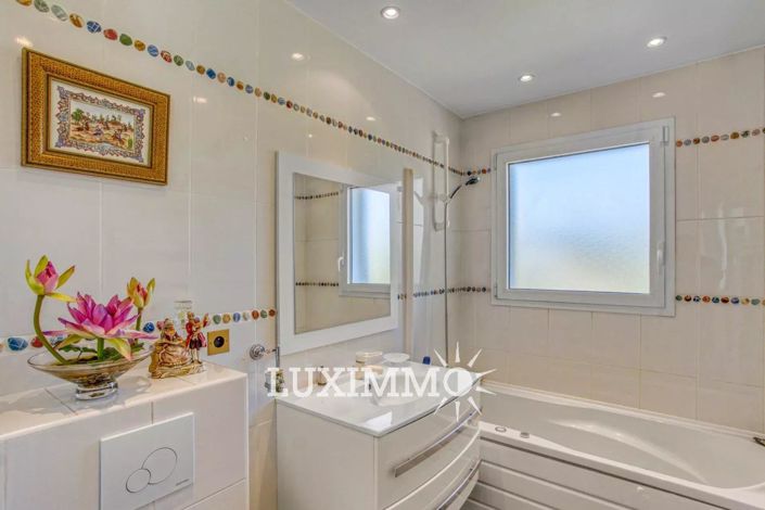 Image No.10-Maison de 5 chambres à vendre à Mougins