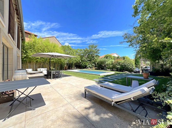 Image No.4-5 Bed Property for sale