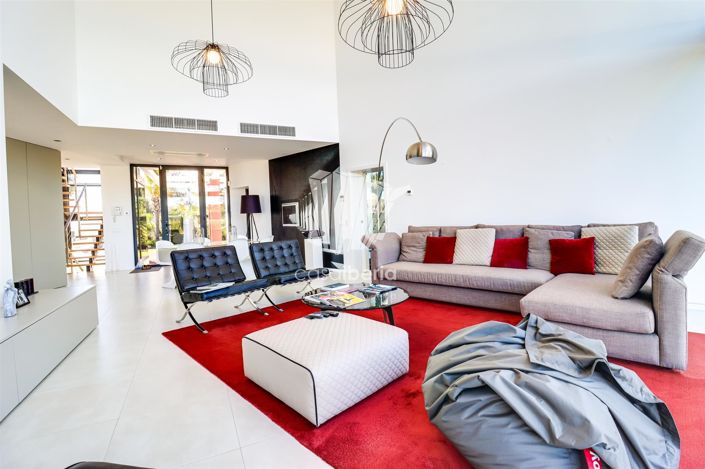 Image No.23-3 Bed House for sale