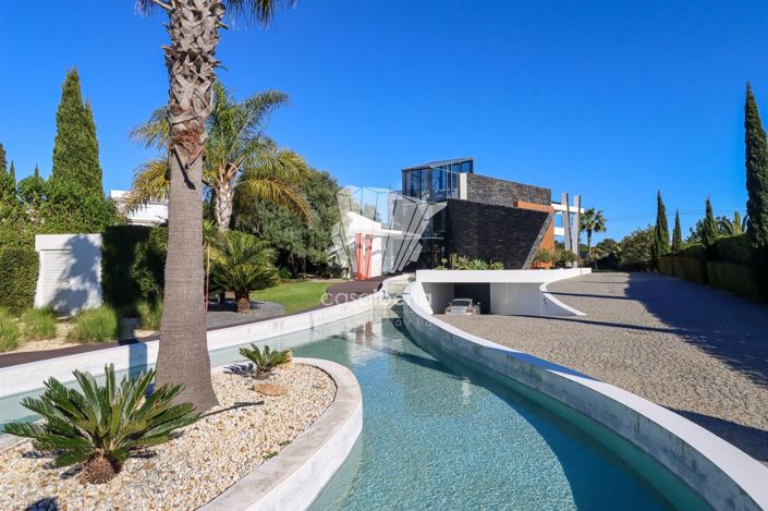 Image No.6-3 Bed House for sale