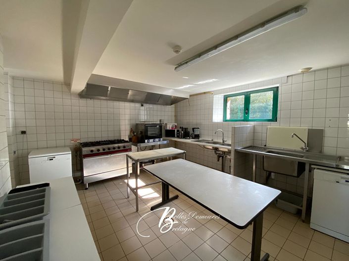 Image No.7-11 Bed House for sale