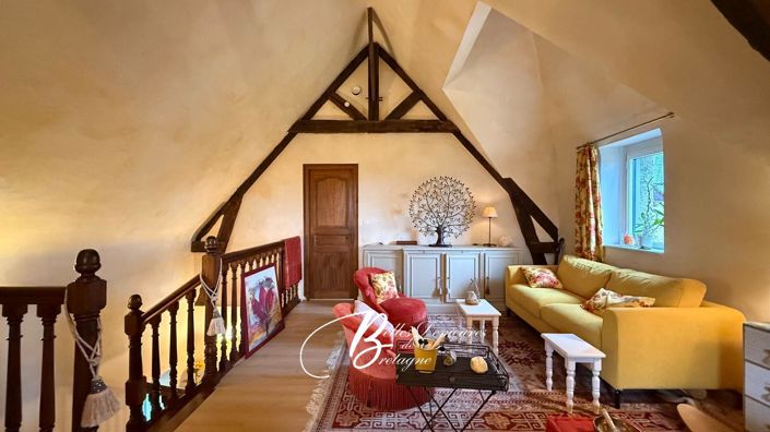 Image No.10-9 Bed House for sale