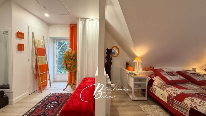 Image No.11-9 Bed House for sale