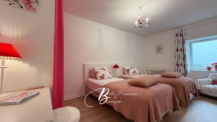 Image No.14-9 Bed House for sale