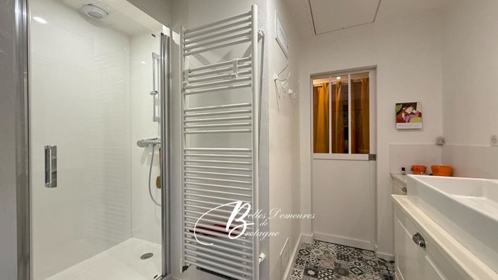 Image No.17-9 Bed House for sale