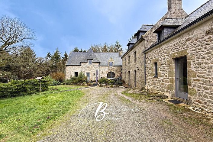 Image No.2-9 Bed House for sale