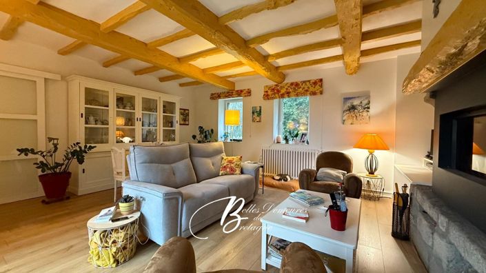 Image No.7-9 Bed House for sale