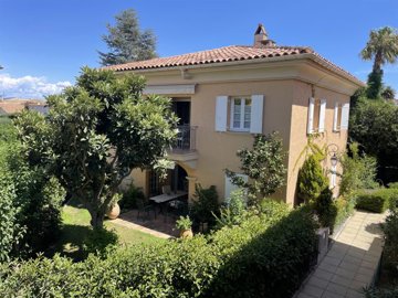 1 - Saint-Tropez, House