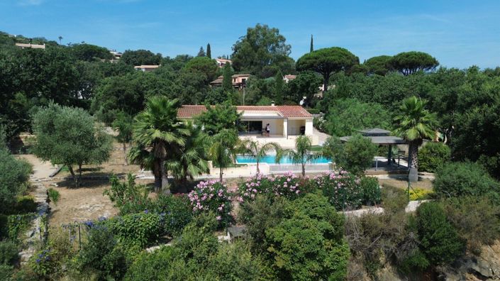 Image No.1-Maison de 4 chambres à vendre à Grimaud