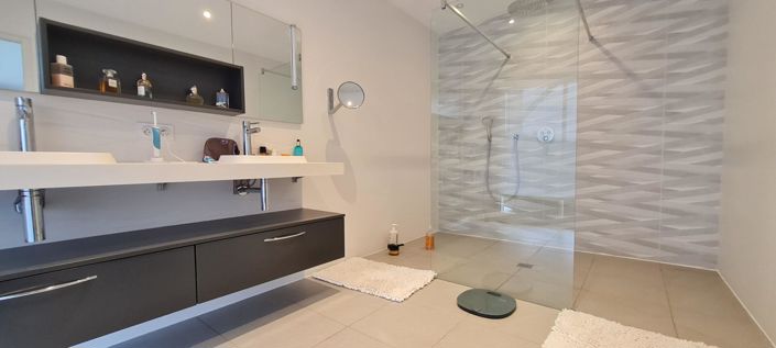 Image No.12-Maison de 4 chambres à vendre à Laroque-Timbaut