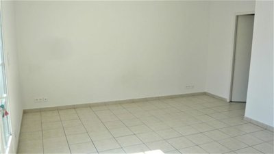 azouq4m5s51044213