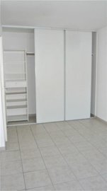 azouq4m5s51044215
