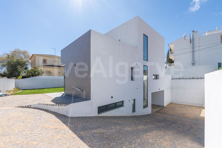 Image No.26-Maison de 4 chambres à vendre à Lagos