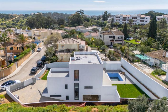 Image No.28-Maison de 4 chambres à vendre à Lagos