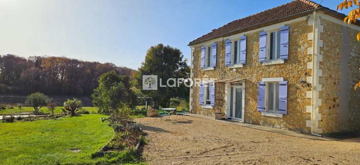 Image No.1-3 Bed House for sale