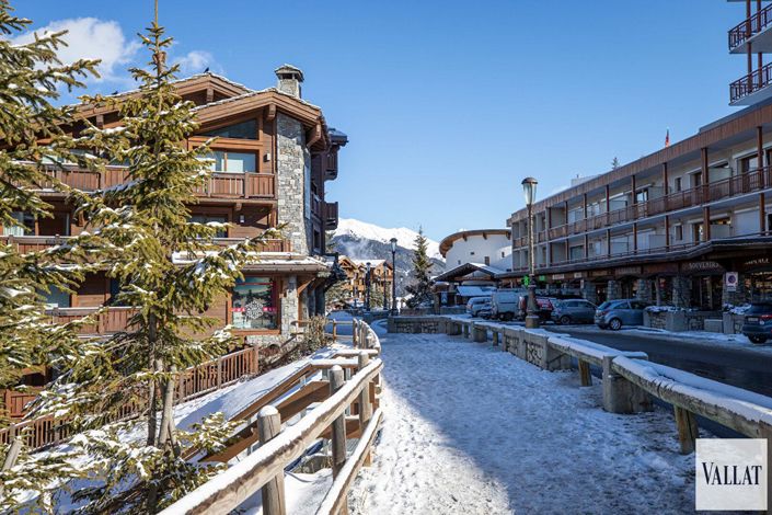 Image No.1-Maison à vendre à Courchevel