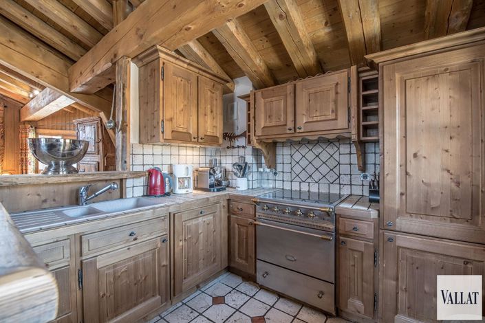 Image No.4-4 Bed House for sale