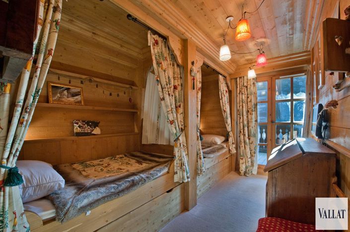 Image No.7-4 Bed House for sale