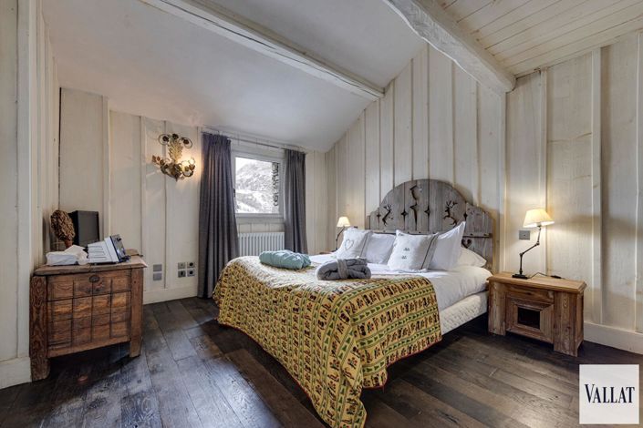 Image No.6-6 Bed Property for sale